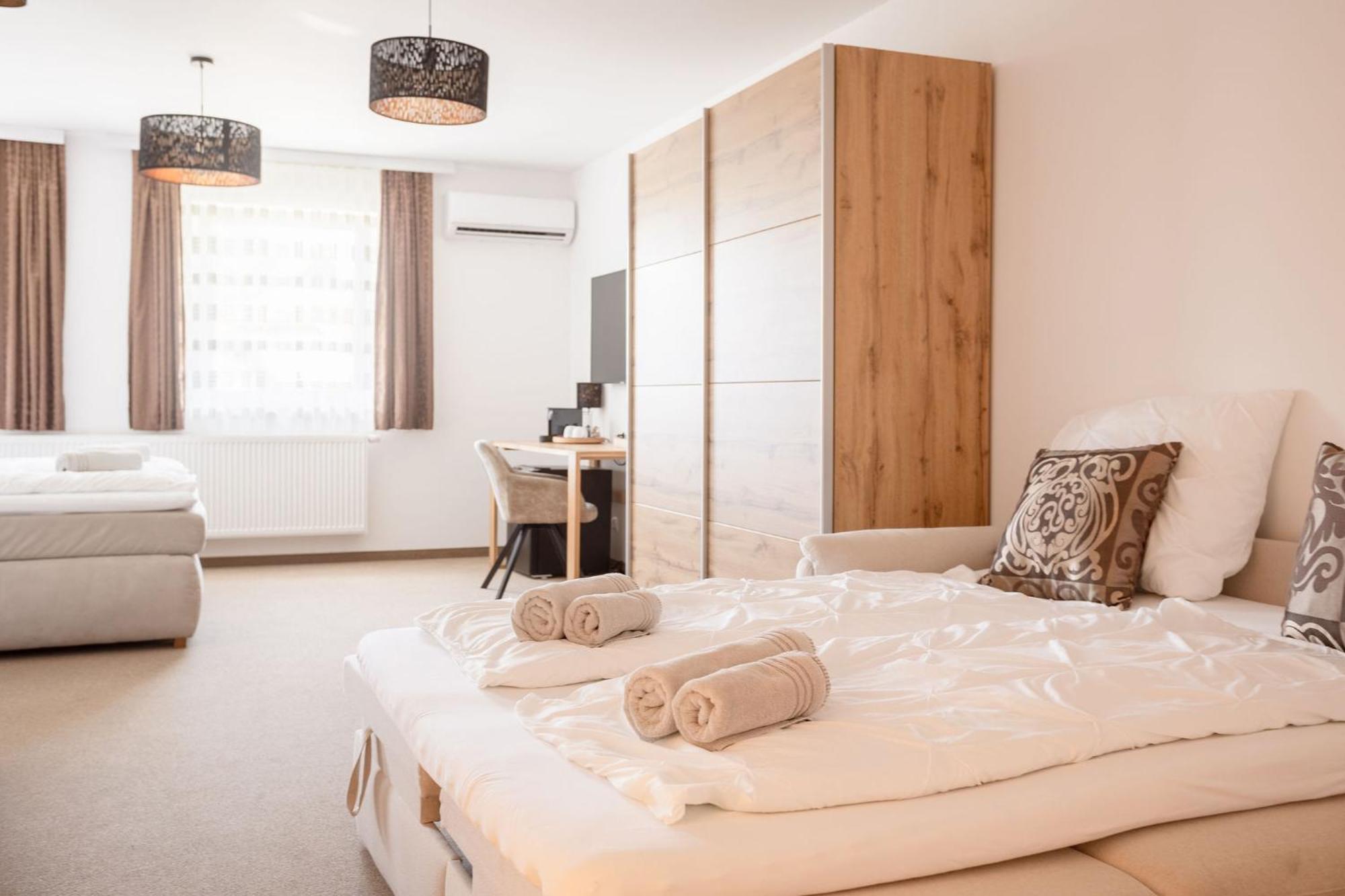 Casa Plus Villach Kültér fotó