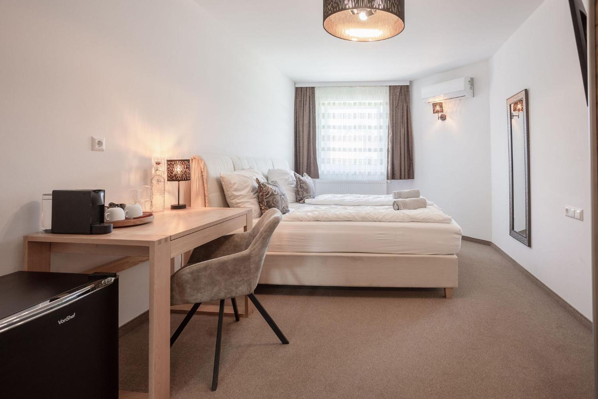 Casa Plus Villach Kültér fotó
